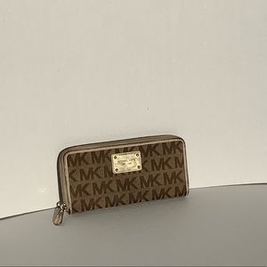 MK Medium Letter Wallet